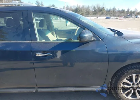 2013 Nissan Pathfinder Sv z USA, uszkodzony, nr VIN 5N1AR2MM8DC672598